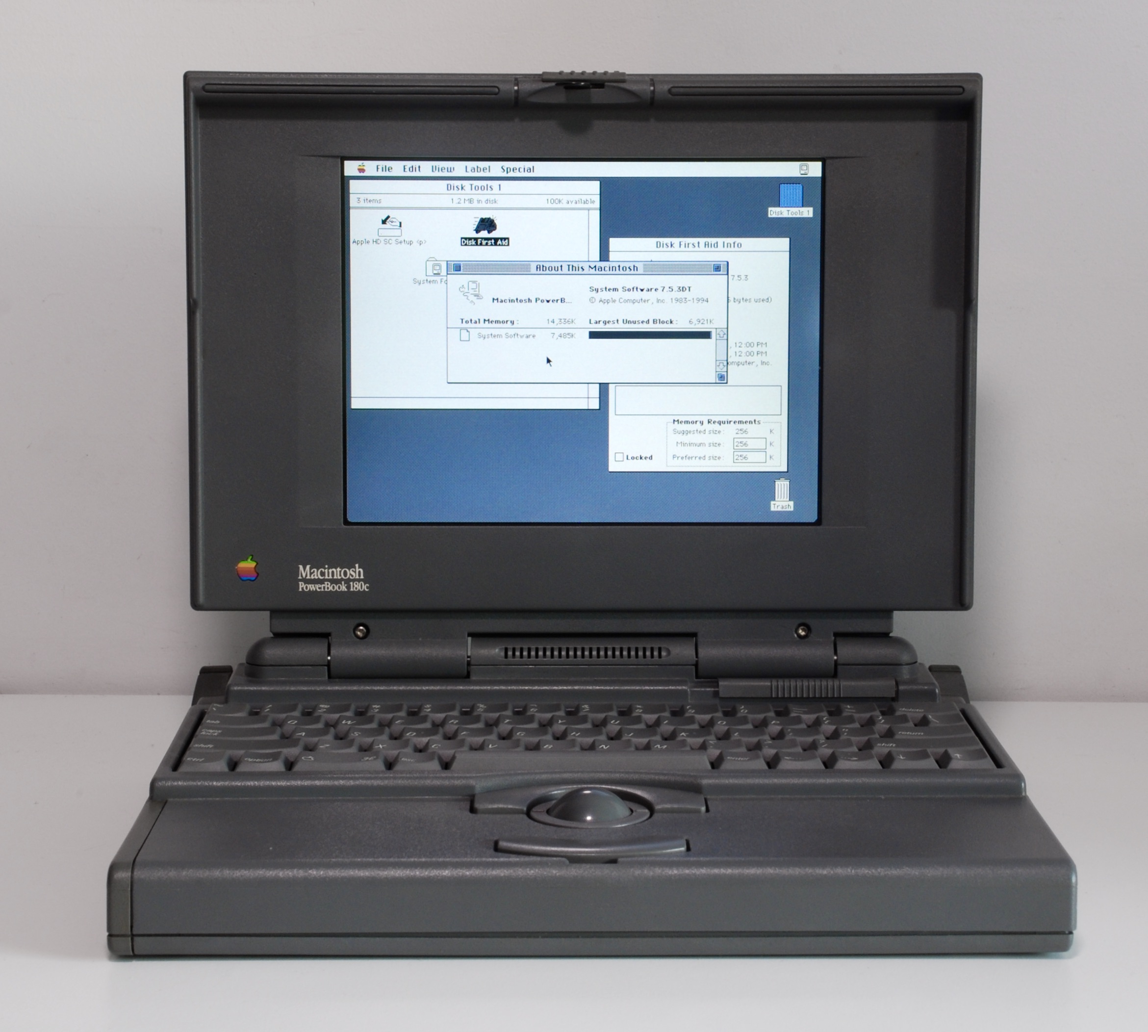 Apple Macintosh Powerbook 180c – Old Crap Vintage Computing